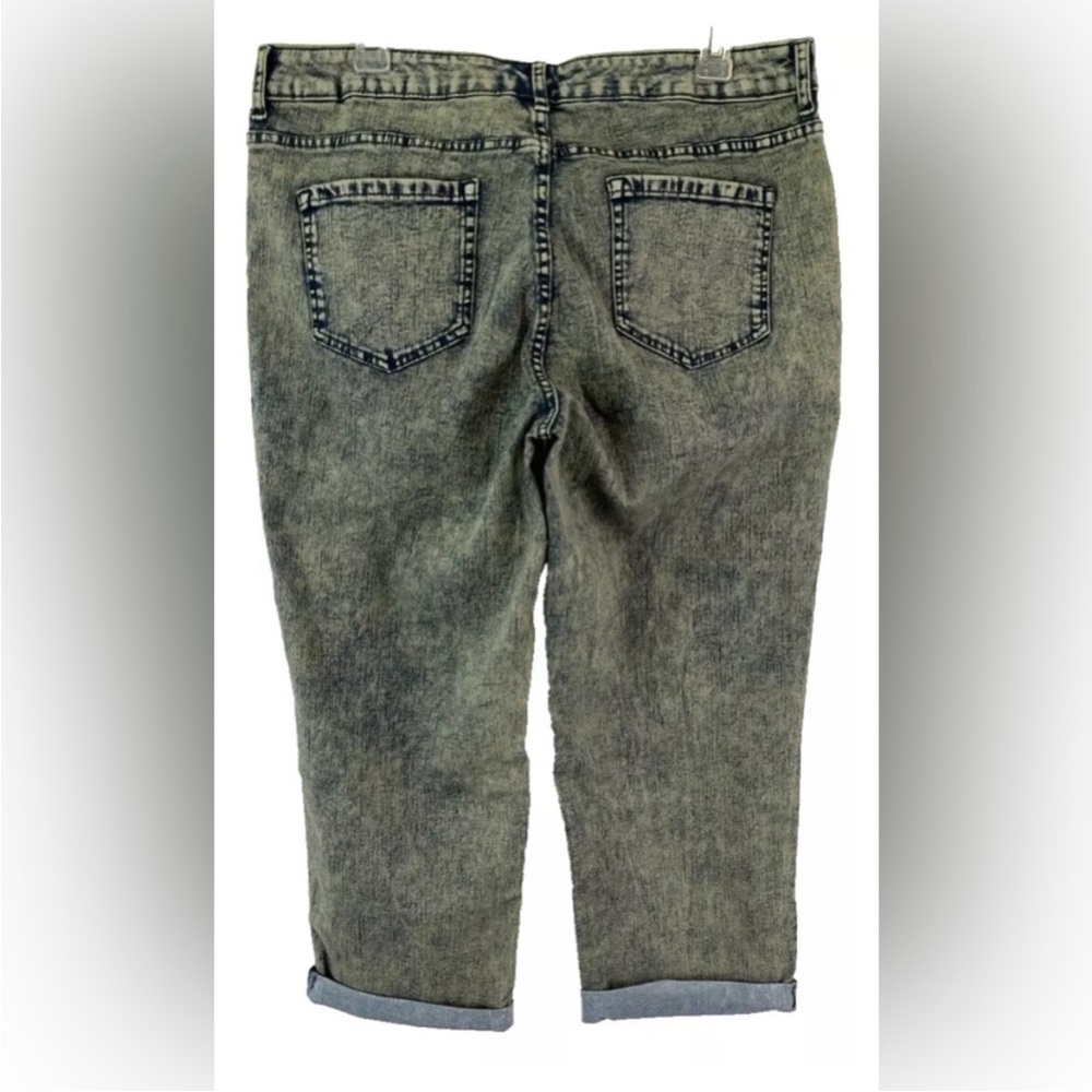 LOGO Lori Goldstein Sun Faded Boyfriend Jeans 14P Blue Cuffed A455190 Women - Picture 6 of 7
